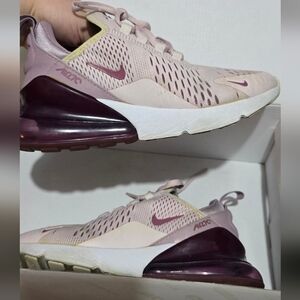 Nike Women's Mauve and Burgundy Athletic Shoes